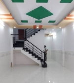 nha 1 sec huong lo 2 1 tret 2 lau   san thuong dt  3 5x8m