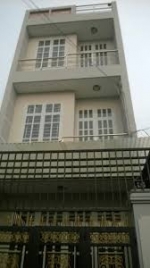 nha huong lo 2 1 tret 2 lau gan ngay bv binh tan gia 1350 trieu