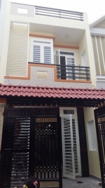 ban nha 1 tret 1 lau ngang 5 dai 17m 3 pn so hong rieng cong chung nhanh