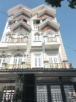 ban nha mt kinh doanh chien luoc 45x20m gia 4 ty 200