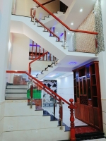 ban nha 4 tam moi 4x17m hem 7m 243 ma lo  binh tan