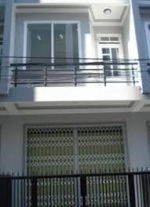 can ban nha 1 tret 1 lau ket cau 2 pn 2 wc gia 2 ty 300 trieu