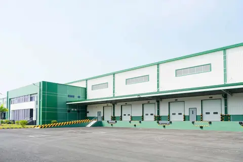 Cho thuê nhà xưởng từ 2.800m2 đến 10.000m2 tại KCN Bến Lức, Long An