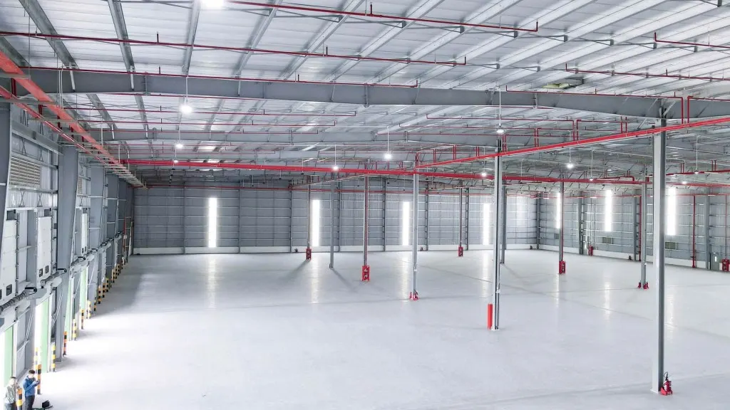 Cho thuê nhà xưởng từ 2.800m2 đến 10.000m2 tại KCN Bến Lức, Long An